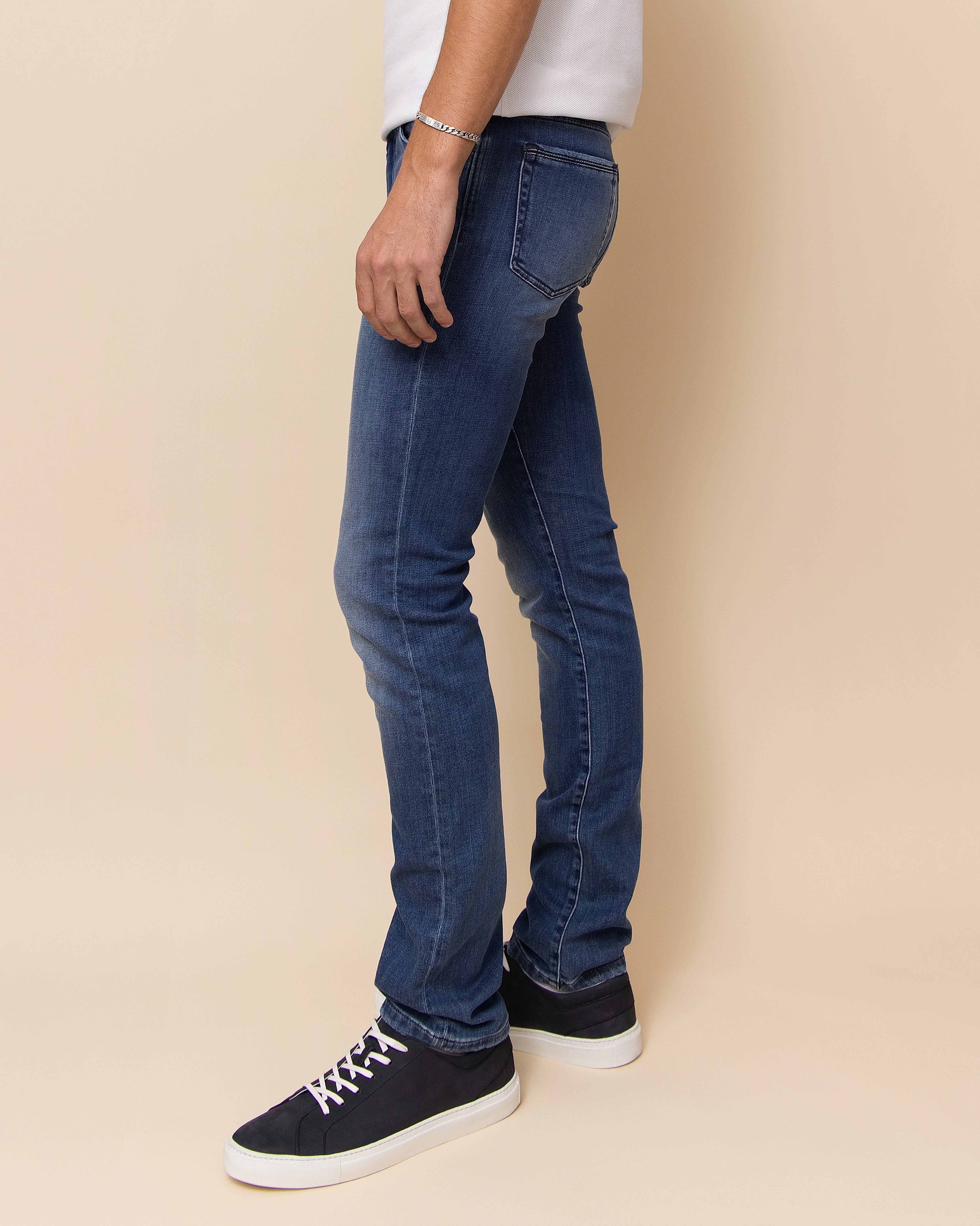HYDE Cobra Denim in medium blue, made in Italy luxury men's jeans for the modern mountain lifestyle