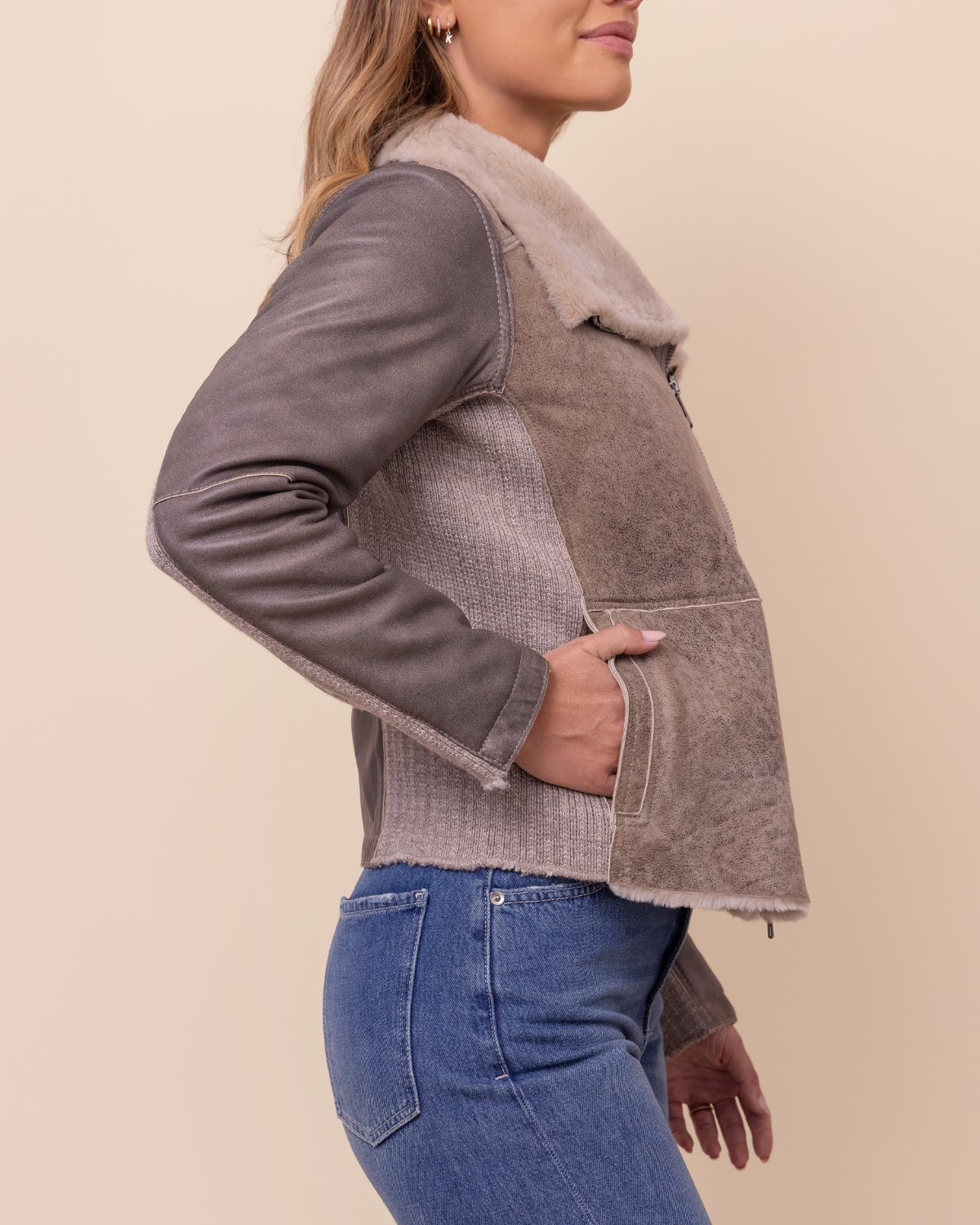 distressed Toscana texture and raw-cut hem