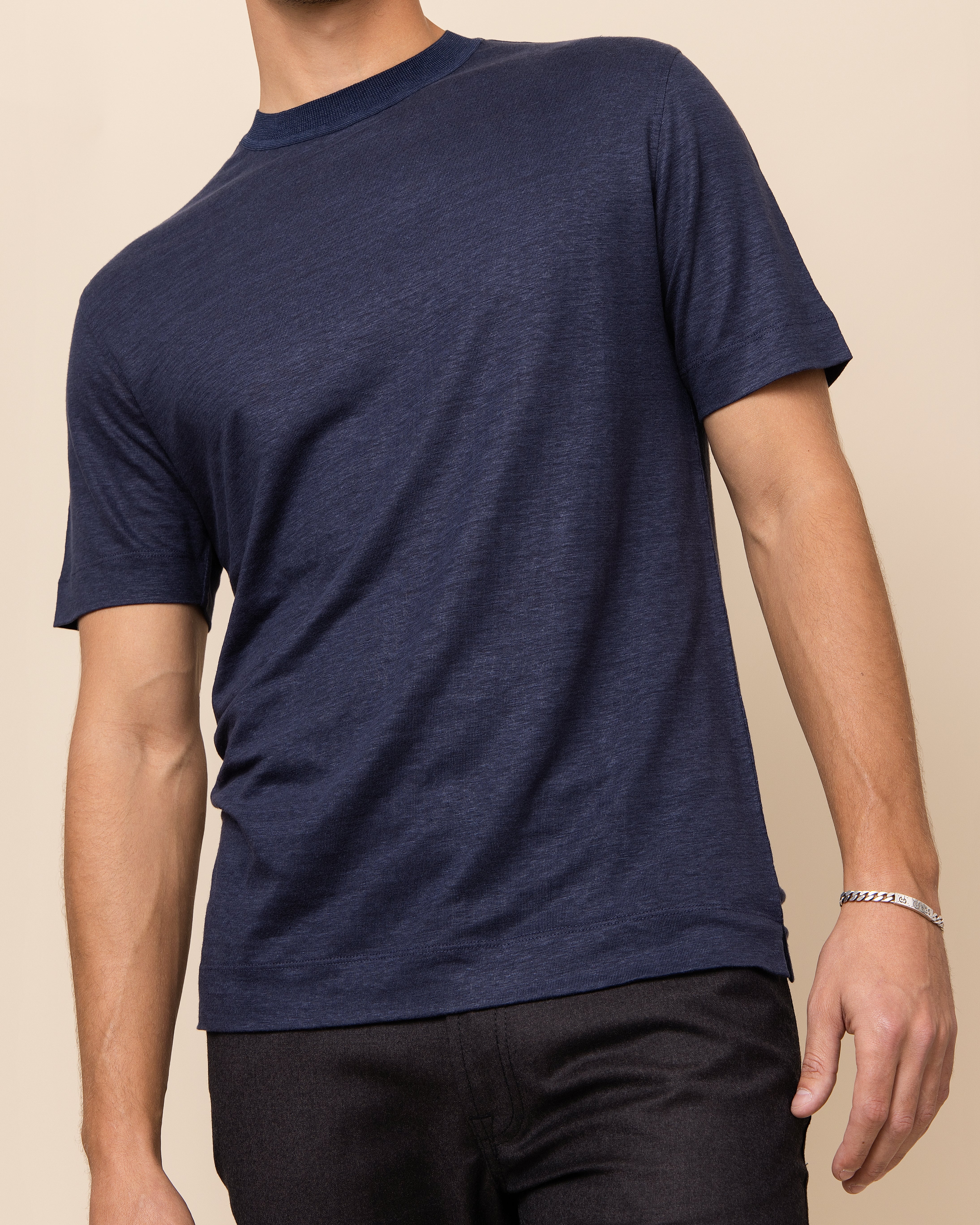 Emiliano Zapata navy Italian linen tee for men, relaxed drape with clean sleeve and hem finish