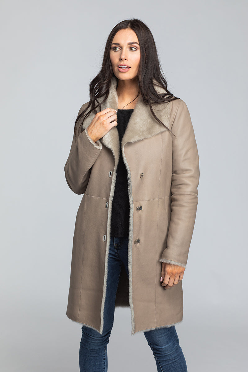 Women's Lacaune Nappalan Shearling w/ Shawl Collar 37" Taupe