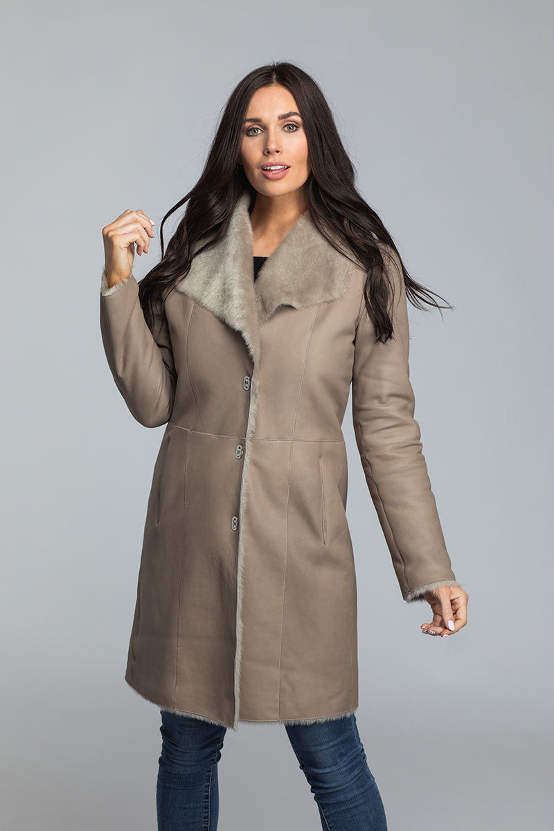 Women's Lacaune Nappalan Shearling w/ Shawl Collar 37" Taupe