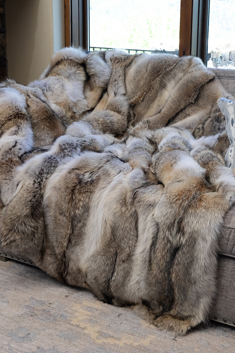 Natural Canadian lynx fur blanket 84x84 — custom-made luxury fur throw, handcrafted in North America