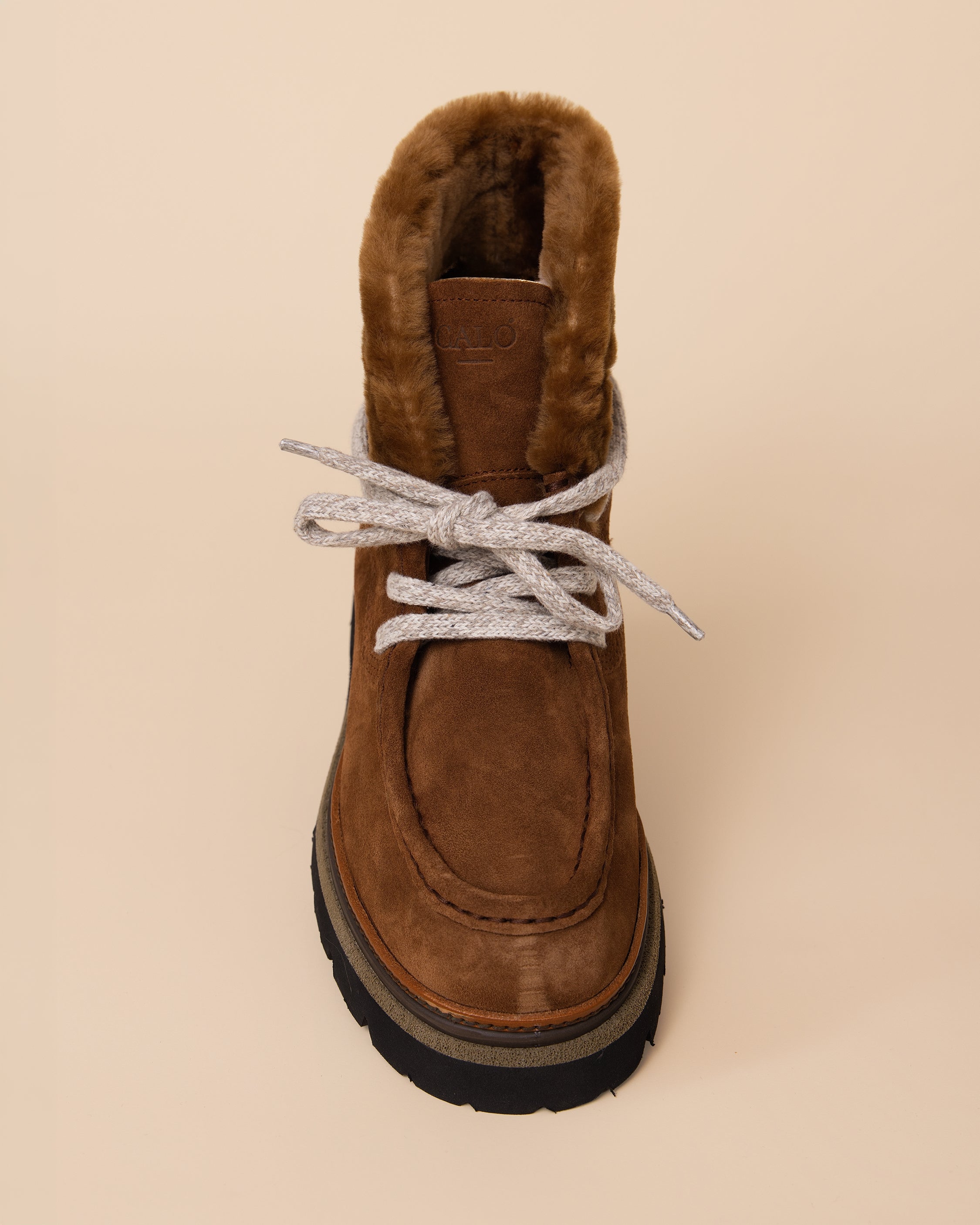 Tabacco suede stivaletto by Calò for HYDE, close view of soft nap and tonal laces