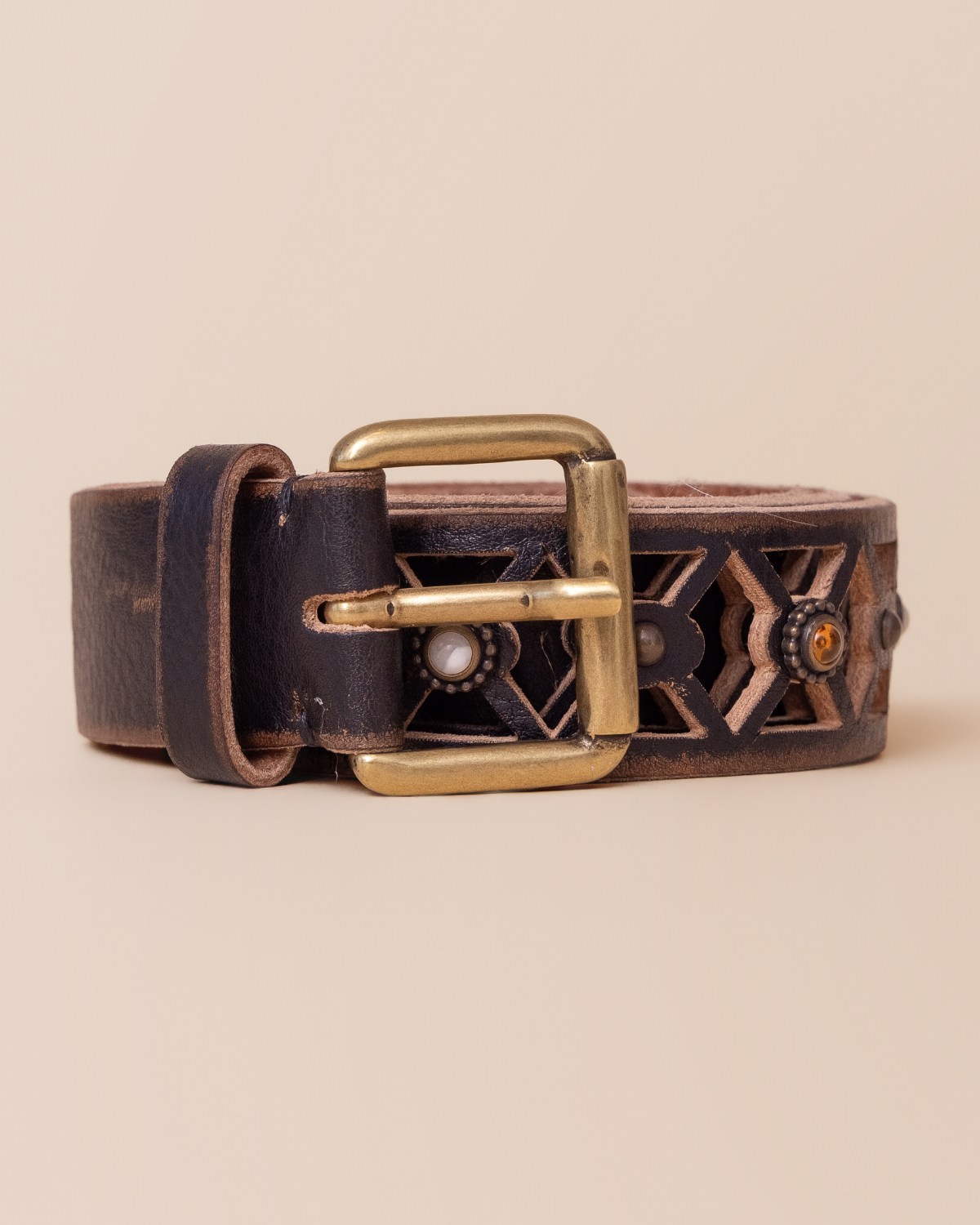  full strap view with cutout overlay construction