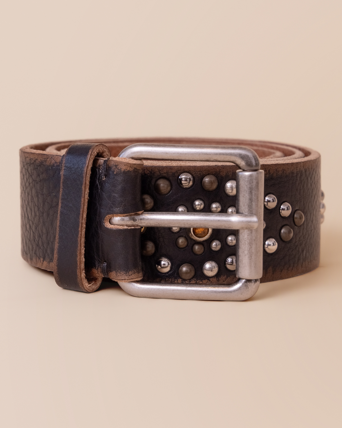 full view — mixed metal stud and ring detailing on cammello leather