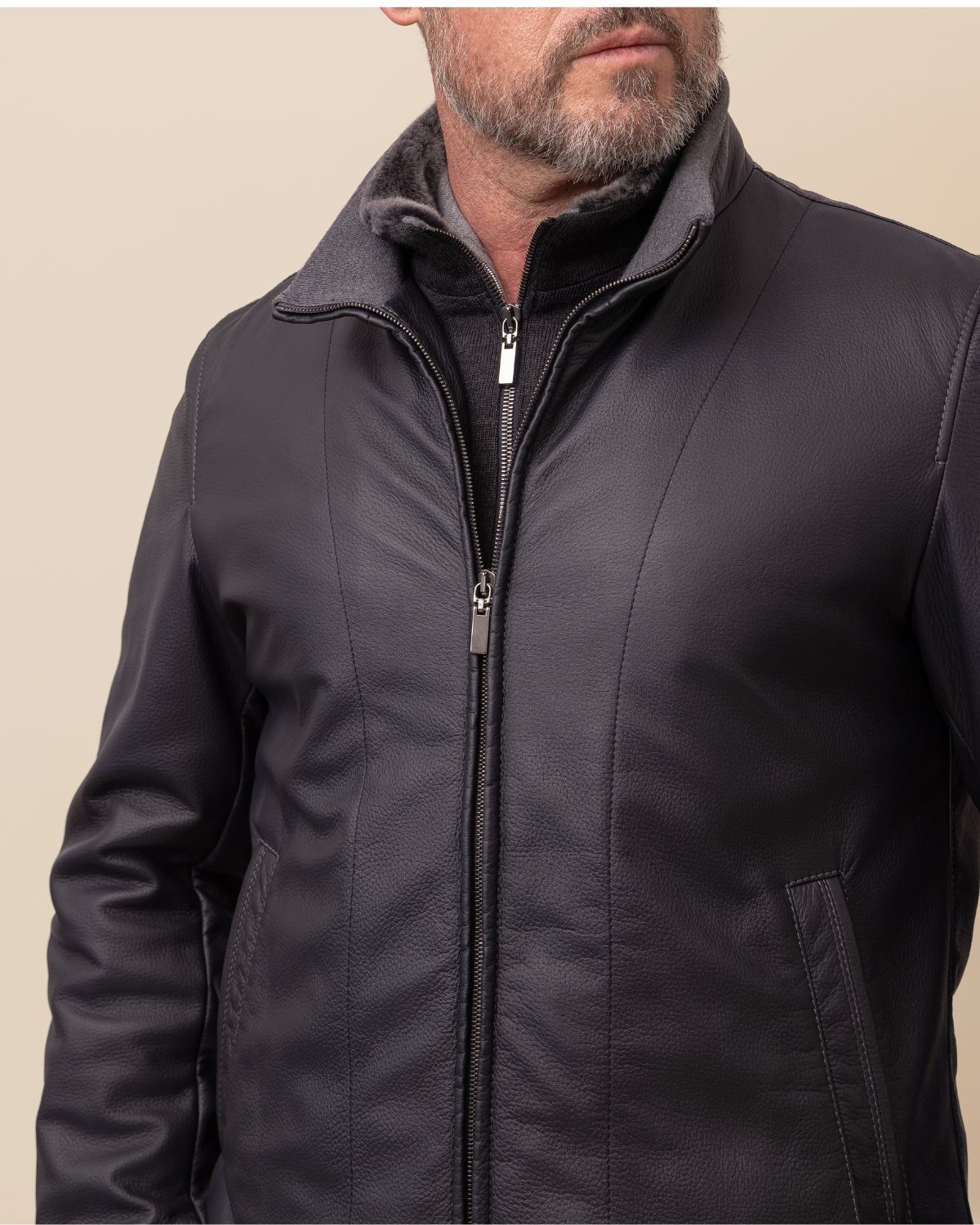 HYDE Vercelli — detachable interior wool zip bib detail, layered warmth and versatile styling