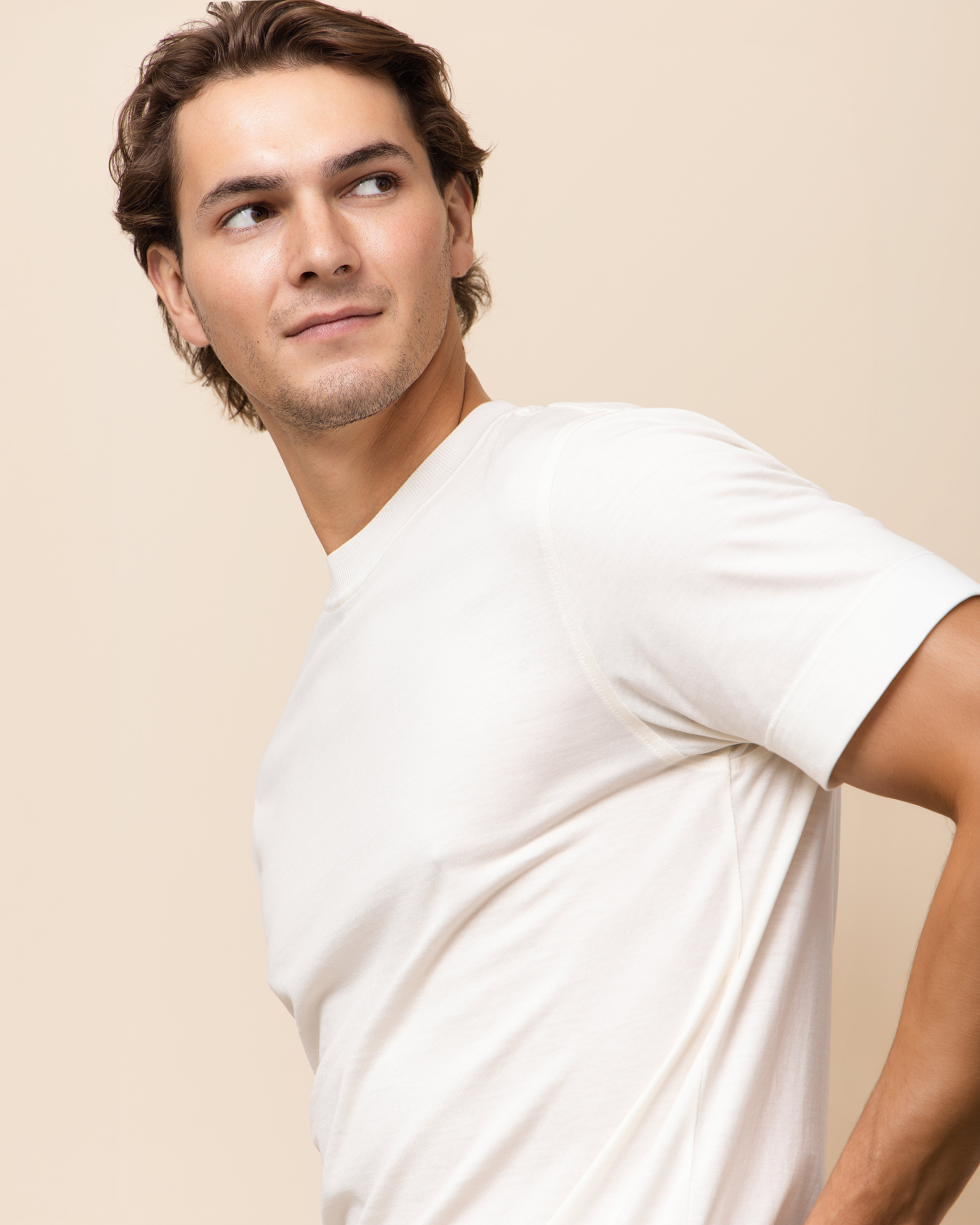 HYDE Milano off-white silk-cotton crew neck t-shirt, quiet luxury resort wear layering piece made with Italian fabric
