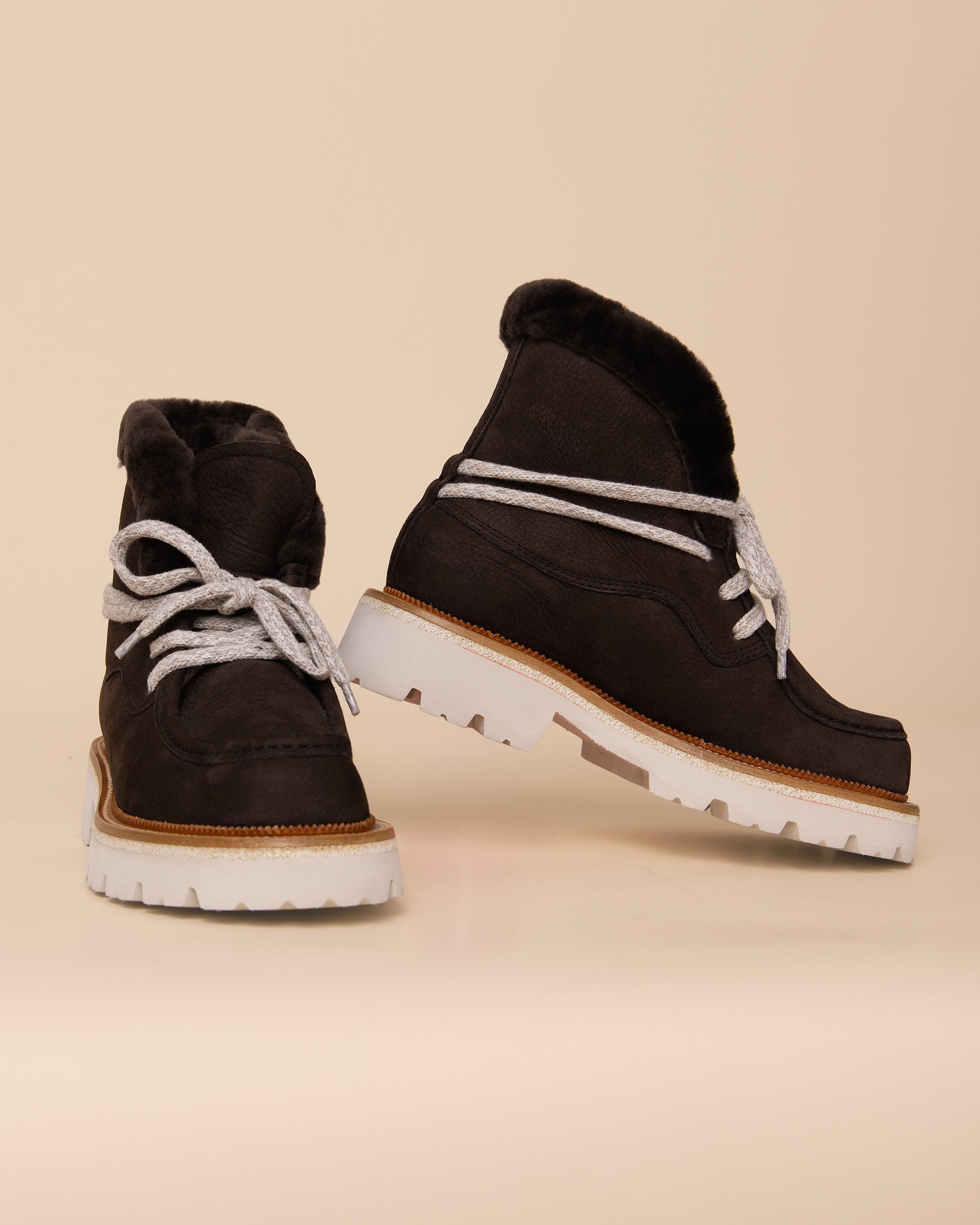 Testa di moro nabuk ankle boot showing lace-up front and plush fur lining, HYDE Sofia women's winter boot