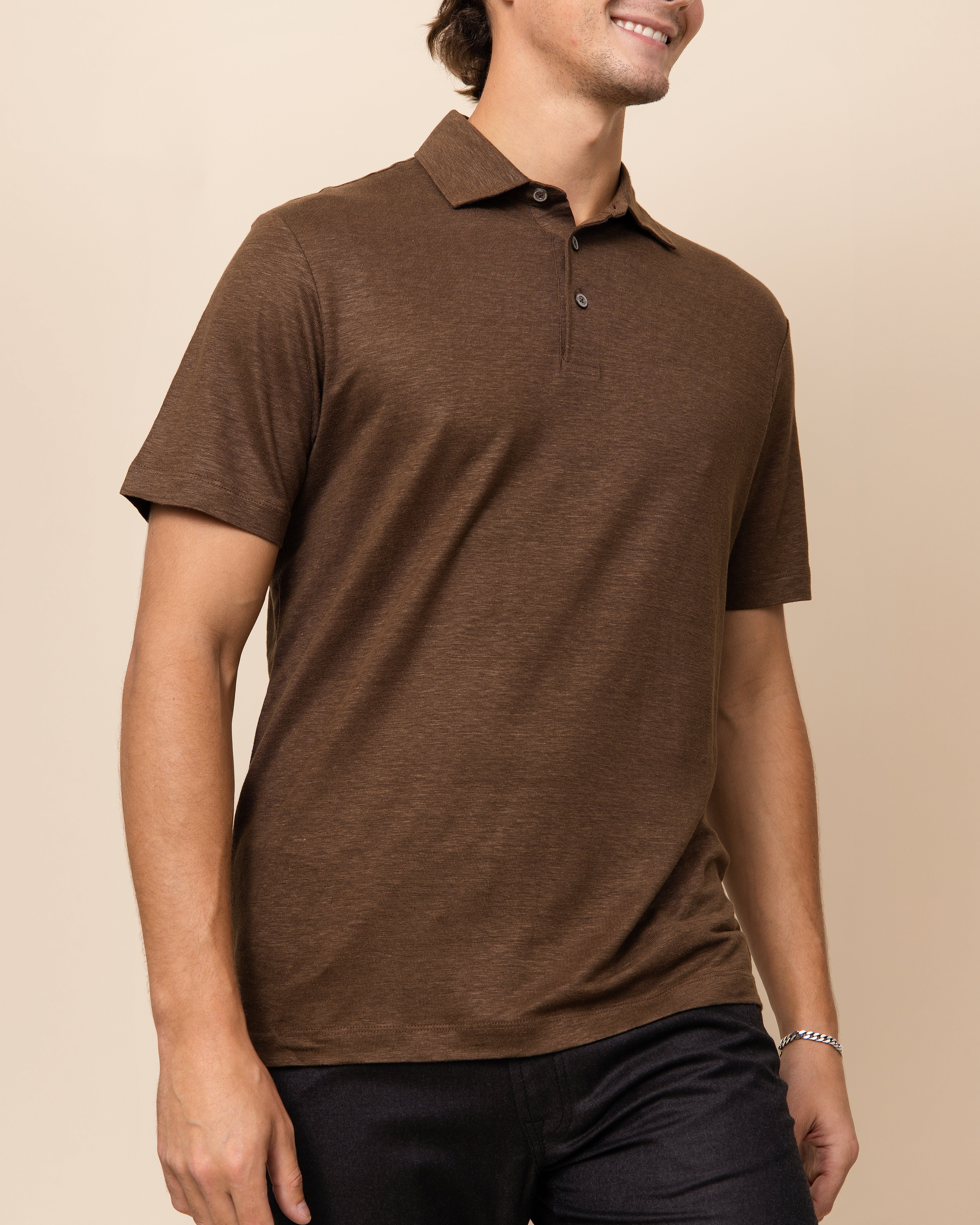 HYDE Taormina 100% Italian linen knit polo in brown, quiet luxury resort wear warm-weather essential