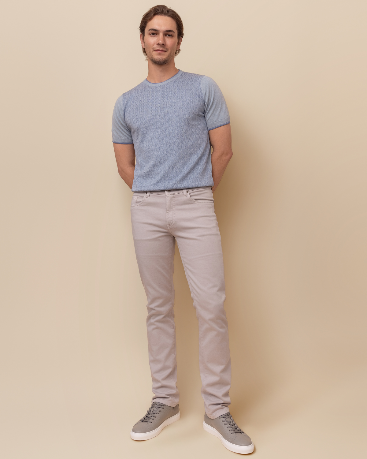 front view — tailored-slim, light grey, garment-washed, made in Italy